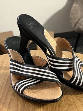 Sofft Black and White Striped Leather Slide Heels